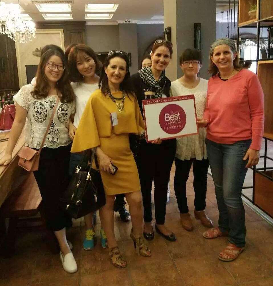 Kingyee Flora Team
