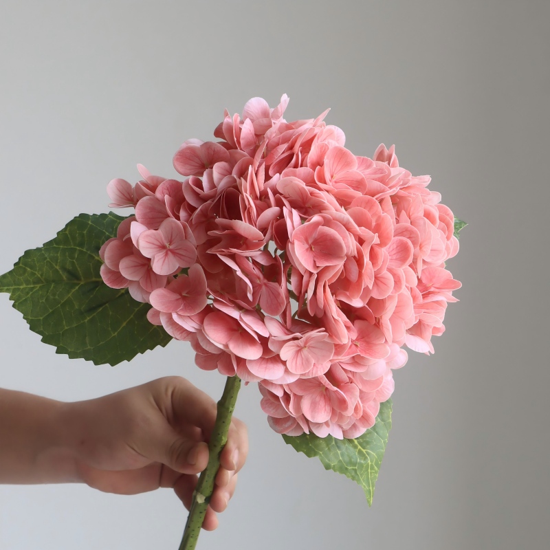 Artificial Hydrangea Stem - Real Touch Silk Flower, 48cm Long, 17cm Bloom, Bulk Wholesale for Wedding & Home Decor | Kingyee Flora - Image 7