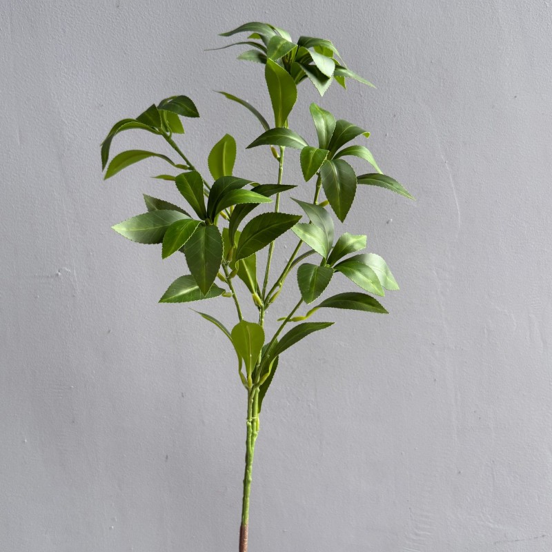 Artificial Pieris Japonica Greenery Stem Wholesale | Kingyee Flora - Image 4