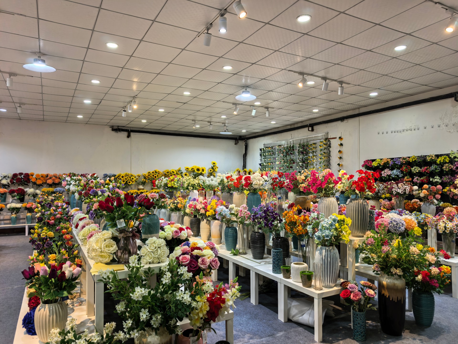 Kingyee Flora artificial flower wholesale showroom